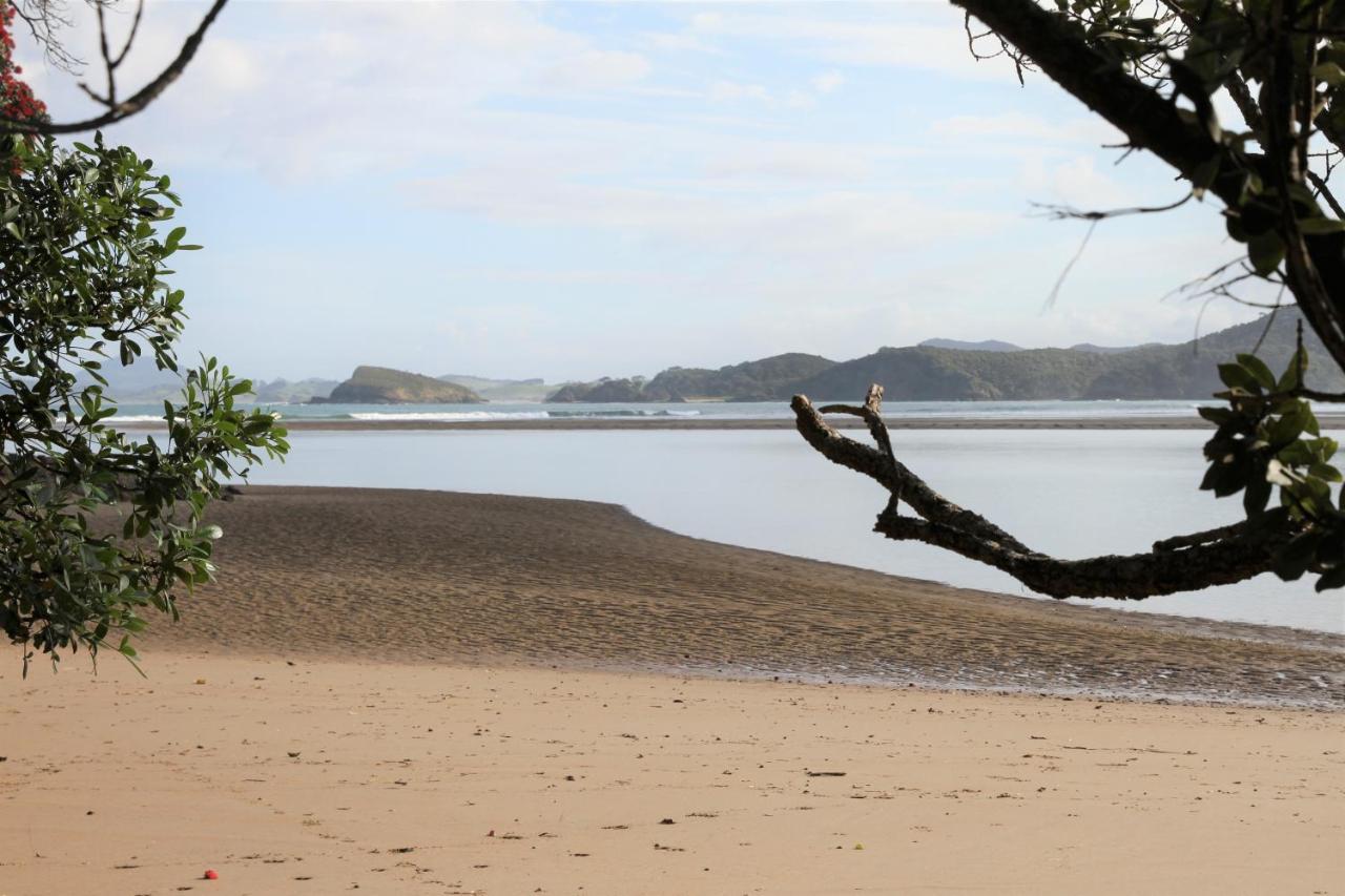 Kakariki By The Sea Villa Ngunguru ภายนอก รูปภาพ