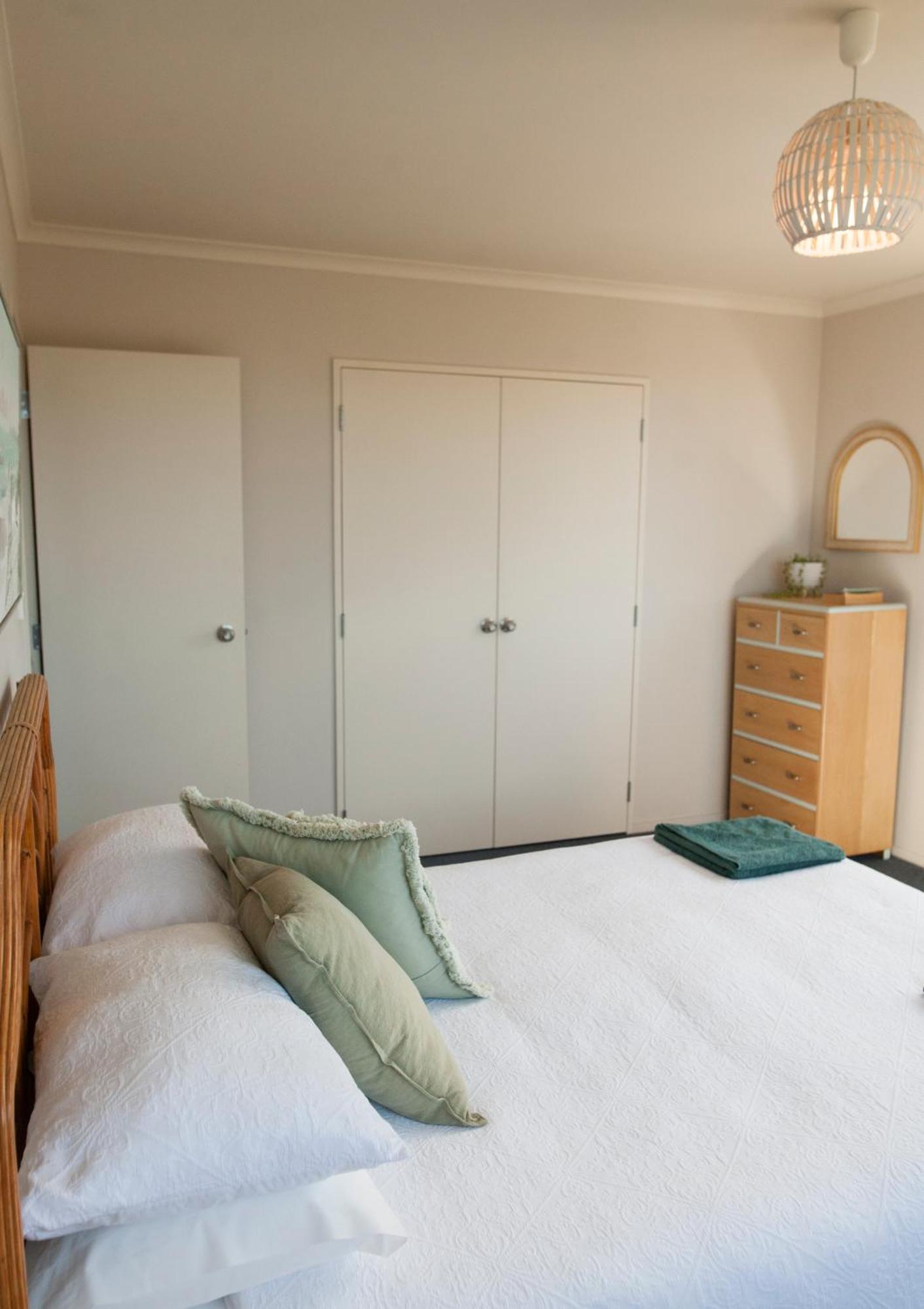 Kakariki By The Sea Villa Ngunguru ภายนอก รูปภาพ